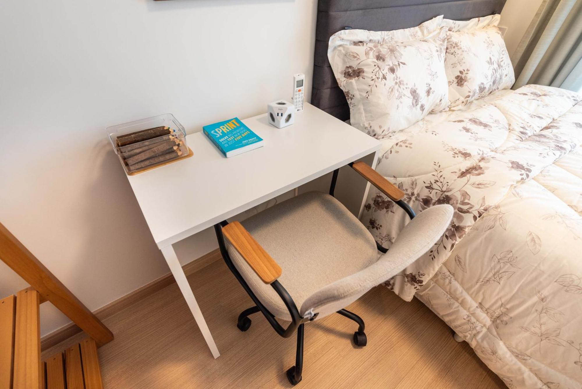 Alto Da Boa Vista, Wifi 700mb, Metro, 18andar Apartamento São Paulo